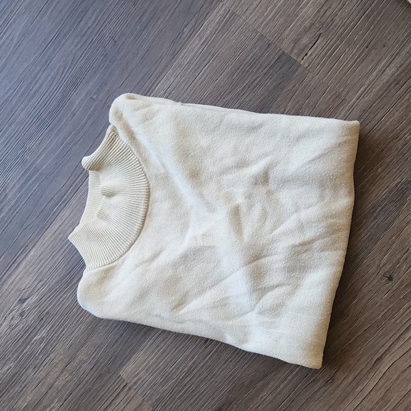 Boutique Short Sleeve Turtleneck - Picture 2 of 2